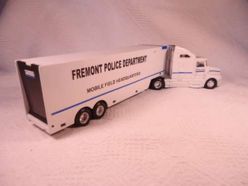 Real Toy - Semi Truck and Trailer - Fremont Police Deparetment - Code 3