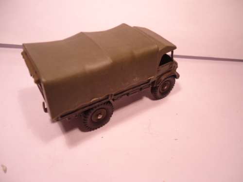 French Dinky  - Mercedes Unimog - # 821