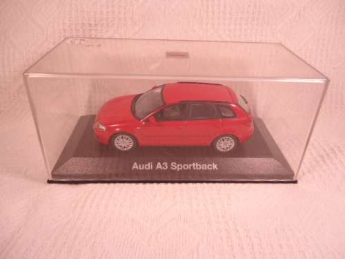 Minichamps - Audi A3 8PA V6 3.2L Quattro Sportback - #MSC430001