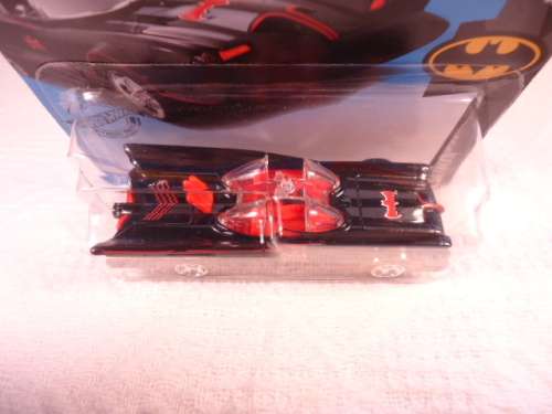 Hotwheels - Batmobile - Batmobile - 2020- # 197