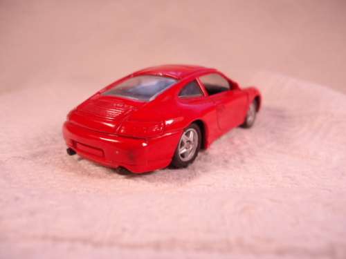Welly - Porsche 911 Carerra (996) - # 2026