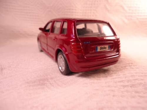 Maisto - Fiat Stilo - 1\38