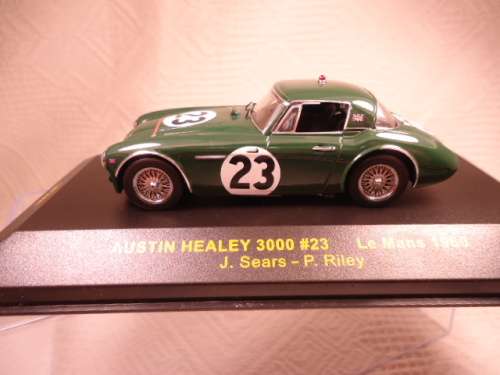 Ixo - Austin Healey 3000 - #23 - Le Mans 1960 - J. Sears + P. Riley - # LMC097