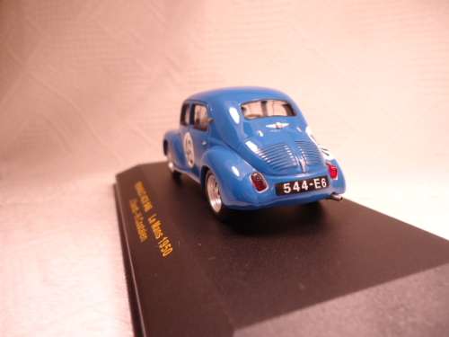 Ixo - Renault 4CV - #46 - Le Mans 1950 - J. Sandt - H. Coatalen - # LMC047