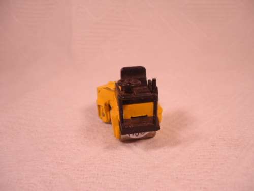 NZG - Bomag Road Roller 75 ADL - # 271 - CAT Construction