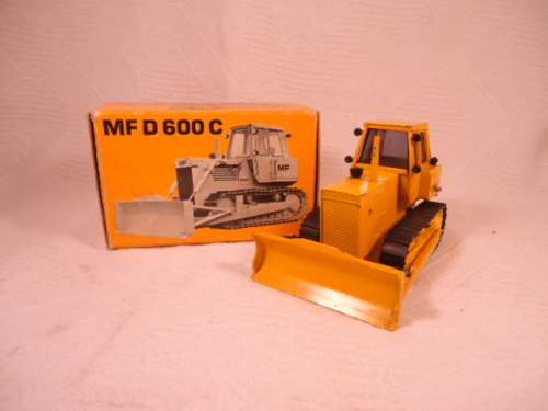Massey Ferguson - Cursor Model 1269 - Bulldozer - Hanomag Inc. & Co. -  MF D 600 C