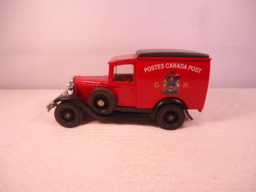 Models of Yesteryear - Ford Model A - Postes Canada Post - Y12