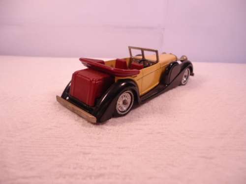 Models of Yesteryear - 1938 Lagonda Drophead Coupe - Y11