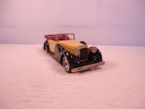 Models of Yesteryear - 1938 Lagonda Drophead Coupe - Y11