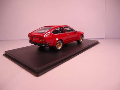 M4 - Alfa Romeo Alfetta GTV2000 - 1976 - 7203