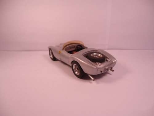 Jolly Model - Ferrari open top sportscar - 100% Built Resin kit