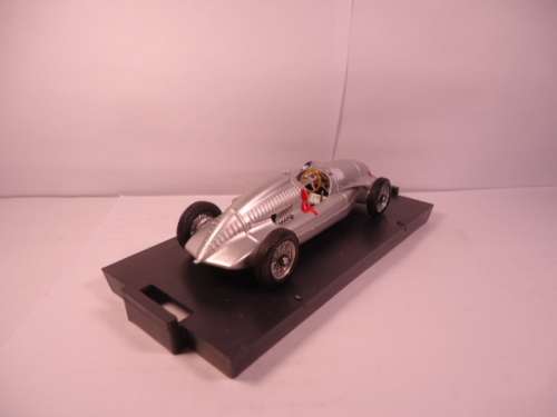 Brumm - Auto Union Tipo D - G.P. Inghilterra Donington Parli 938 - Tazio Nuvolari Nr.4 - R109