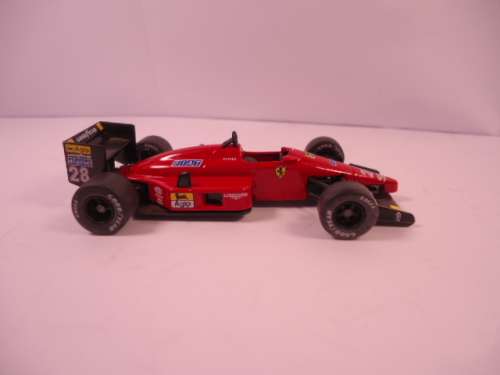 Kyosho - Ferrari F1-87 - G.Berger #28