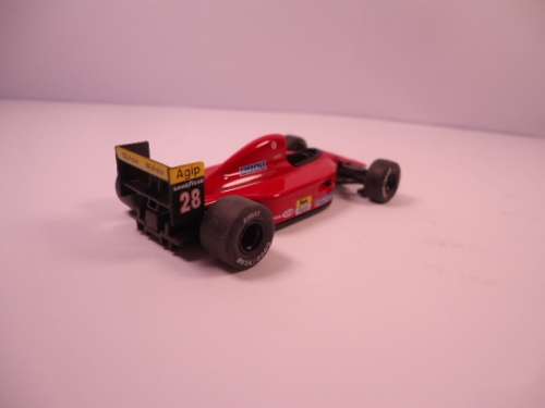Kyosho - Ferrari F1-91 (early version) - J.Alesi - #28