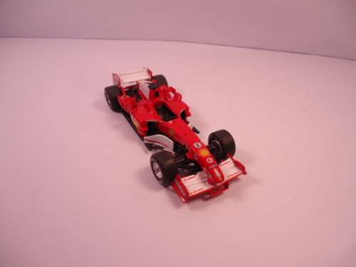 Kyosho - Ferrari F2005 - M Schumacher #2