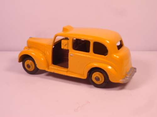 Dinky Toys - Austin Taxi - Restored - #40H