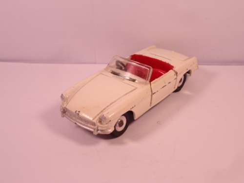 Dinky - MGB - #113