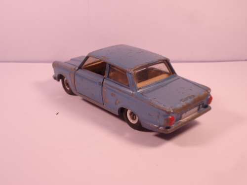 Dinky - Ford Cortina - #139