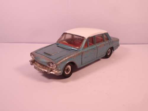 Dinky - Triumph 2000 - #135