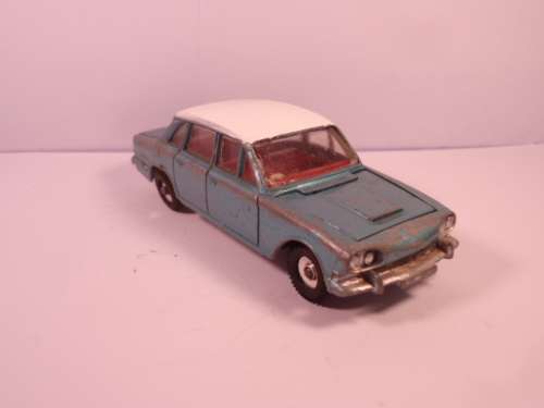 Dinky - Triumph 2000 - #135
