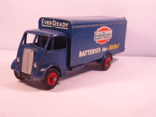 Dinky Toys - Guy Van - Ever Ready - 3rd  Series - repaint - #918 SuperToys