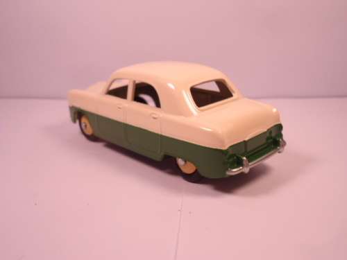 Dinky DeAgostini - Ford Zephyr Saloon - # 162