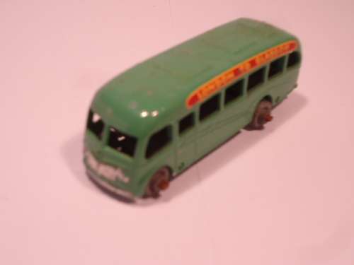 Matchbox Regular Wheels - Long Distance Coach - GMW - Rust on roof - # 21A
