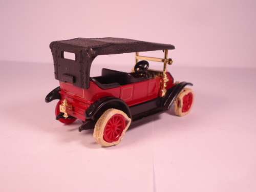 Ertl - 1912 Buick Model 35 - #5 in a series of vintage models - # 2428