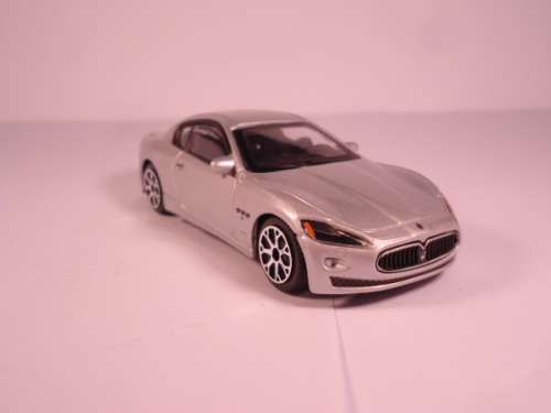Bburago - Maserati Gran Turismo - # 11415
