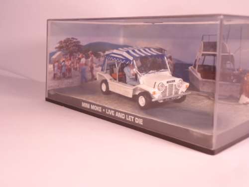 James Bond 007 - Mini Moke with 2 figurines - Live and let die