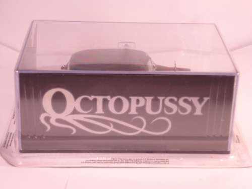 James Bond 007 - Austin FX4 - Taxi - Octopussy