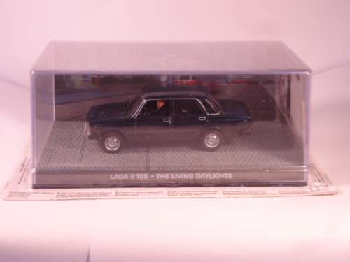 James Bond 007 - Lada 2105 with figurine - The Living Daylights