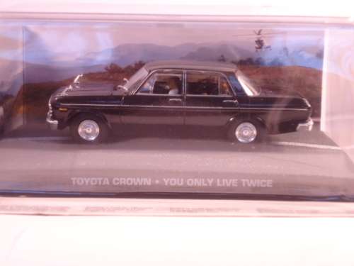 James Bond 007 - Toyota Crown with 4 figurines - You only live twice