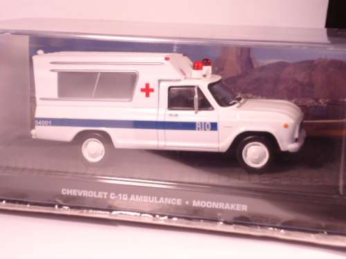 James Bond 007 - Chevrolet C-10 Ambulance #04001 - Moonraker