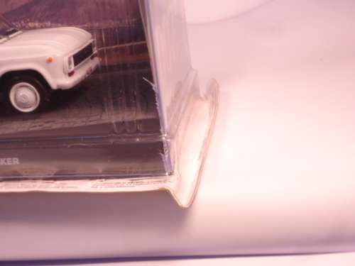 James Bond 007 - Chevrolet C-10 Ambulance #04001 - Moonraker