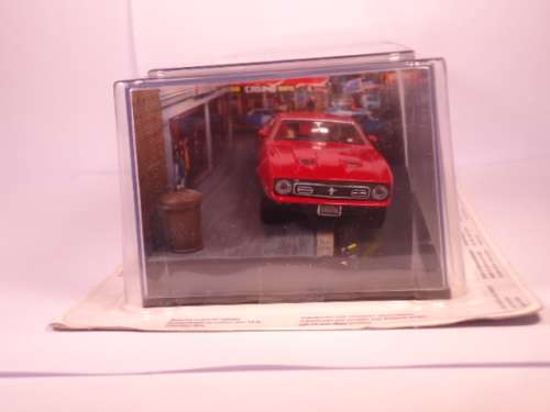 James Bond 007 - Mustang Mach 1 with 2 figurines - Diamonds Are Forever