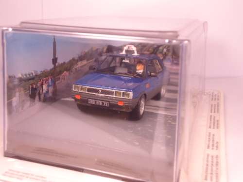 James Bond 007 - Renault 11 - Taxi with figurine - A View To Kill