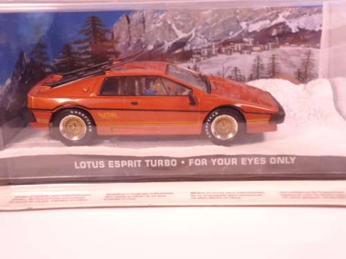 James Bond 007 - Lotus Esprit Turbo with figurine - For your eyes only