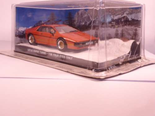 James Bond 007 - Lotus Esprit Turbo with figurine - For your eyes only