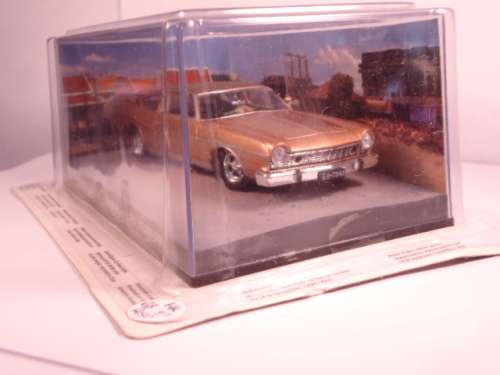 James Bond 007 - AMC Matador Coupe with 2 figurines - The Man With The Golden Gun