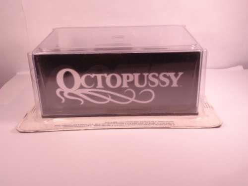 James Bond 007 - Mercedes-Benz 250SE with figurine - Octopussy