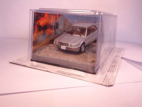 James Bond 007 - Maserati Biturbo 425 - Licence To Kill