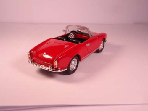 Delprado - Alfa Romeo Giulietta Spyder