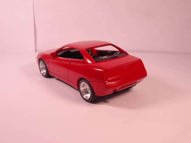 Provence Moulage - Alfa Romeo GTV 1995 - # K947 - 60% Built Resin Kit