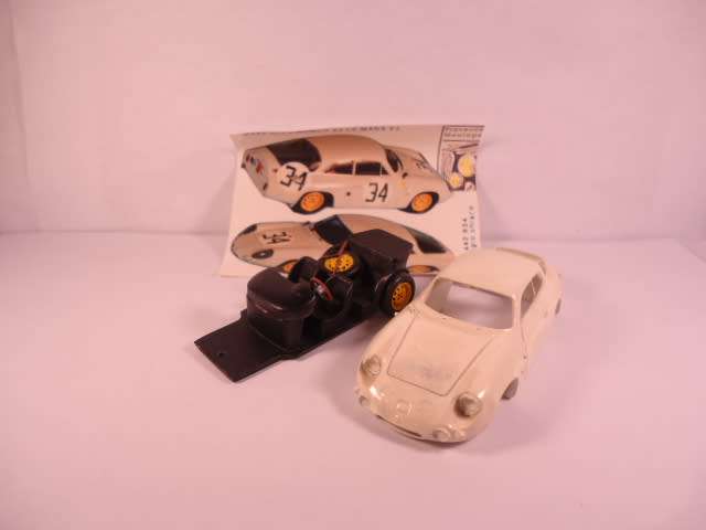 Provence Moulage - Alfa Romeo SZ LH No 34 LM 1963 - #K598 - 70% built, undercoat Resin Kit