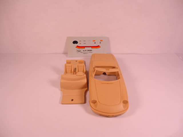 Provence Moulage - Alfa Romeo Spyder 1964 - #464 - Unbuilt Resin Kit