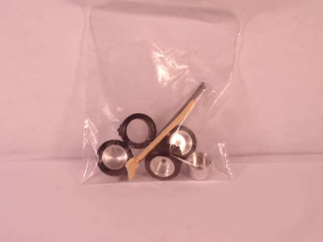 Alezan - Alfa Romeo 164 Pro-car V10 - #089 - Unbuilt Resin Kit