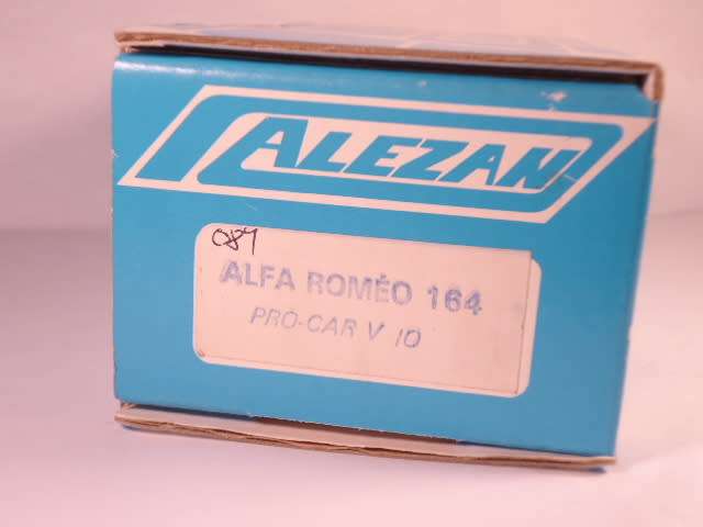 Alezan - Alfa Romeo 164 Pro-car V10 - #089 - Unbuilt Resin Kit