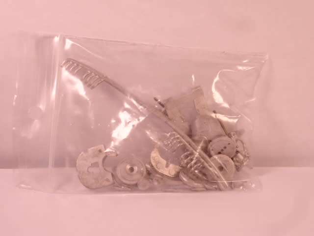 Top Queens - Alfa Romeo Bi-Motore 1935 - # 422 - Unbuilt White Metal Kit