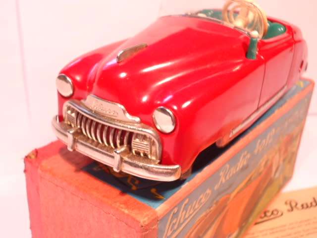 Schuco - Open Sports Radio Car  with key - operational - # 4012 - Radio not operational.